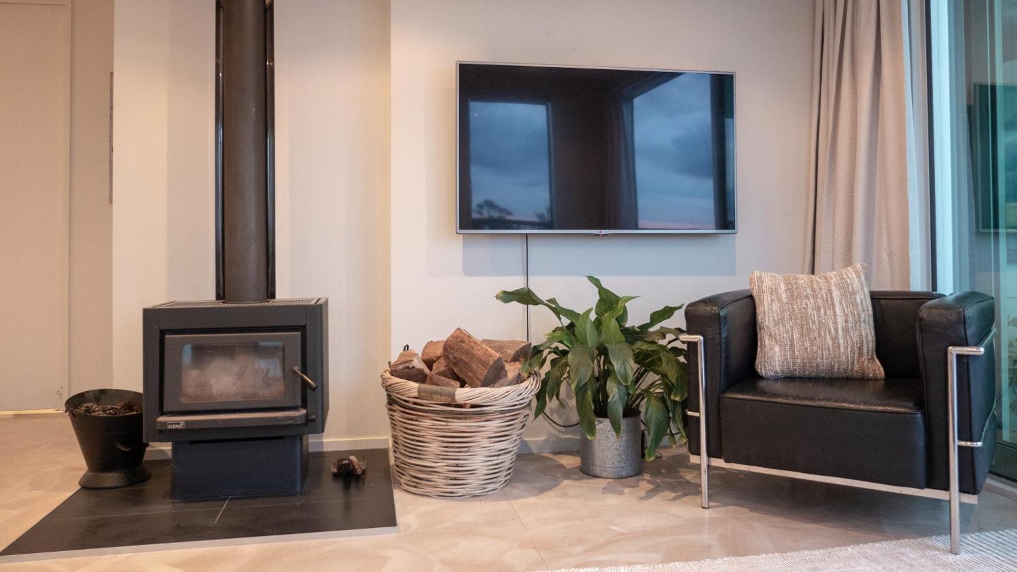 Villa Seascapes Waterfront 1 à Paraparaumu Extérieur photo