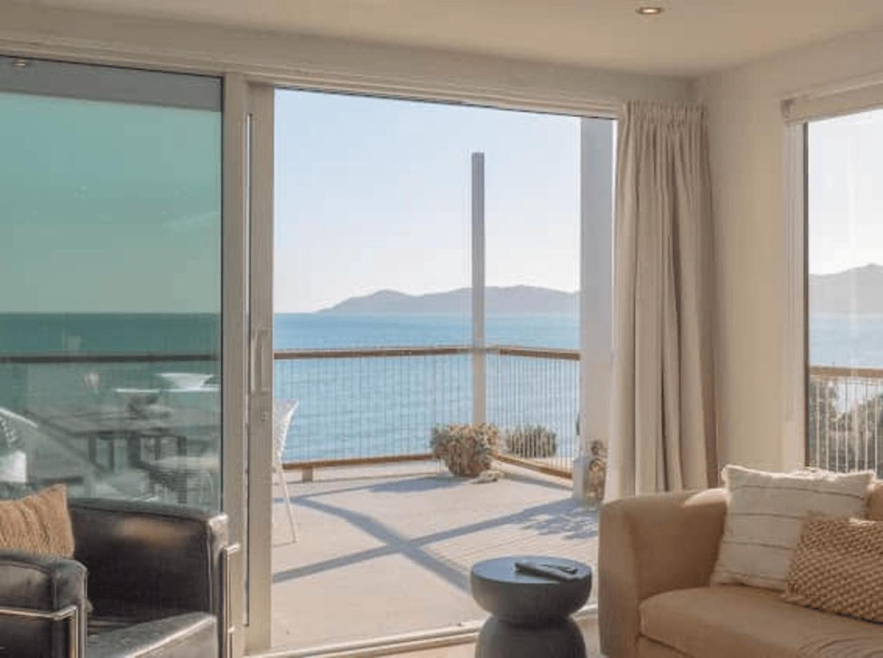 Villa Seascapes Waterfront 1 à Paraparaumu Extérieur photo